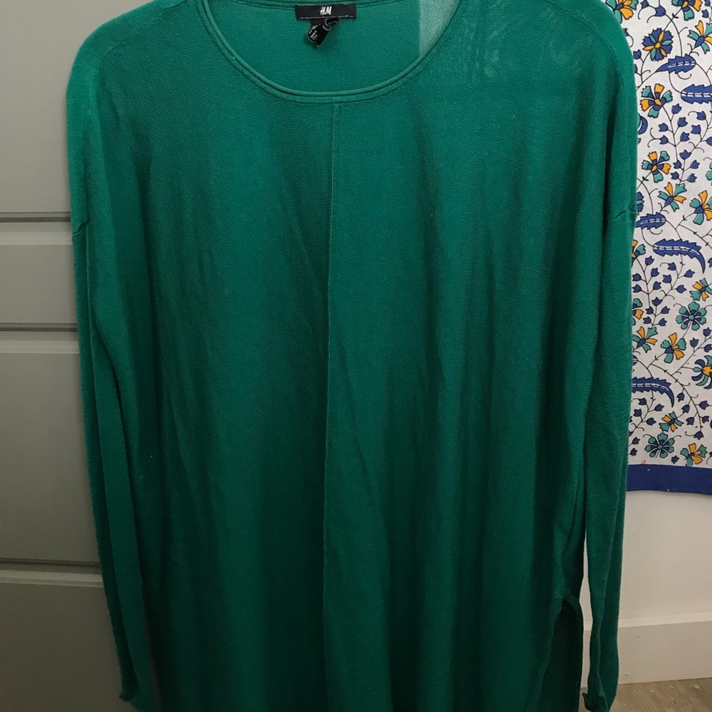 Emerald green H&M long sleeve shirt with side slit